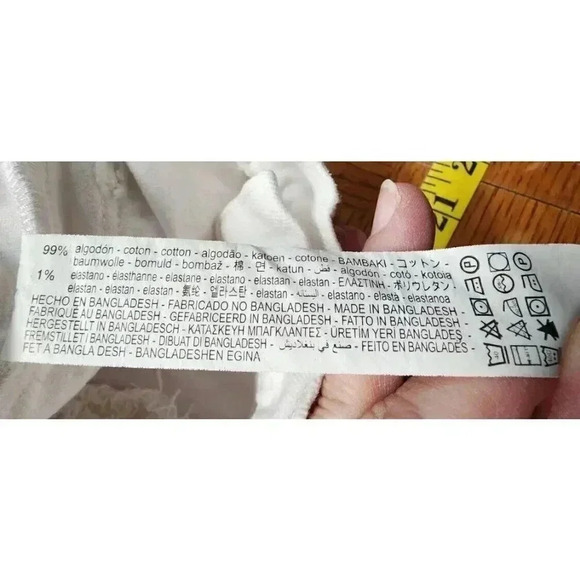 Zara White Short Shorts Denim Size 10 Button Up - Picture 5 of 5